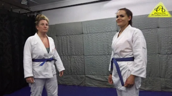 Dolly vs Isabel Judo Gi match.webp