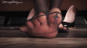 Madalynn Raye's Giantess Experience- 4K.webp