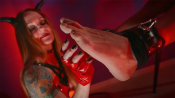 Condemned to Eternal Tickle Hell (mobile).webp