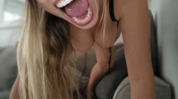 Giantess pill grows larger then the city.webp