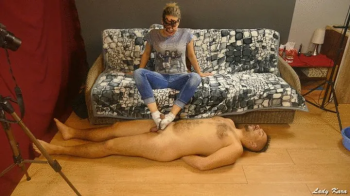 Hannah Perez - Stripped Down and Leather Bound (mp4 HD 720).webp