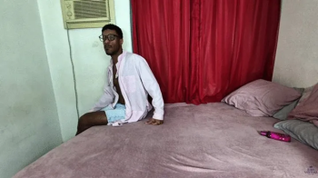 Crazy doctor uses fart therapy to cure me By Rosalia Peach and Vitor Cam Babi.webp