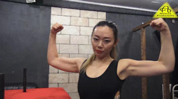 Armwrestling Venere vs Hanako c.webp
