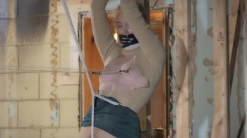 Ariel Anderssen Crotch Rope pt02.webp