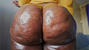Facefarting hell under my sweaty unwashed donkey ass FULL SESSION.webp