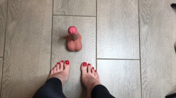 Long toes play with dildo footjob.webp