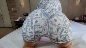 BIG WET FARTS BY SOPHIA FABER - - CLIP 04.webp