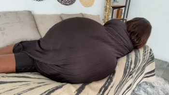 BLASTING SEXY MASSIVE ASS FARTS IN A DRESS!.webp