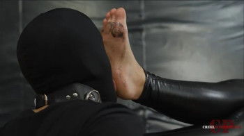 Foot worshipper has to lick ash HD MP4.webp