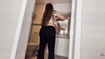 My farting routine after a day at the office By Isabelita Cam Babi.webp