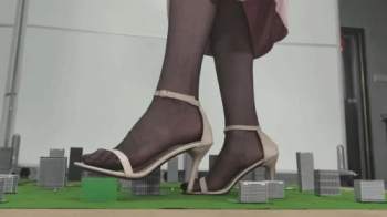 Meng Meng crushes more buildings and cars with her feet.webp