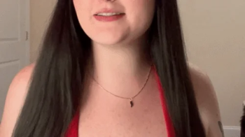 Influencer trying chicken nugget tinies!.webp