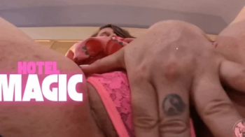 Giantess Crew – Brittany – Hotel MagicRE.webp