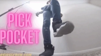 Giantess Crew- Mirandha – Pickpocket.webp