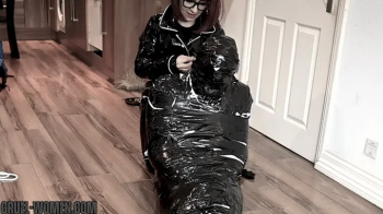 Kinky Bitch - Twin Domination 7 -MOV.webp
