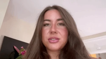 Undecided Giantess – Tease, Lick, Suck & Swallow My Tiny.webp