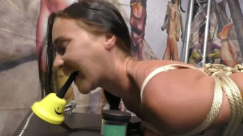 The new Mina Moreno -Ring the Bells- Challenge live from BoundCon 2025 - Game 7 - Full Clip mp4 SD.webp
