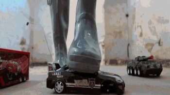 Dangerous Hunters of a giantess 2 WMV.webp