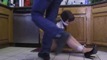 sd2511CHRISSY-Getting tied up in the middle of the day.webp