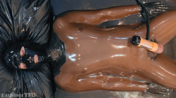 UNIT 13 - VACBED MOANLINE [Gay Leather, Latex, Fetish].webp