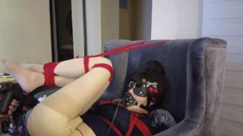 mz04 - Orgasm Training with Pantyhose and Red Rope Binding.webp