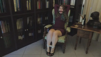 Salenakentbound - 0046 - Lady of the manor, bound in her own library.webp