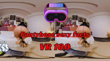 Pauline's Ass - 180 VR Pantyhose sexy farts mp4.webp
