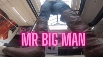 Bigandsmallgirls - giantess crew MR Big Man.webp